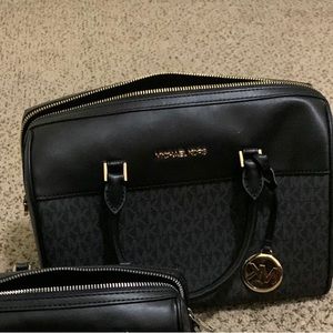 NWOT! Michael Kors Black Barrel Tote!